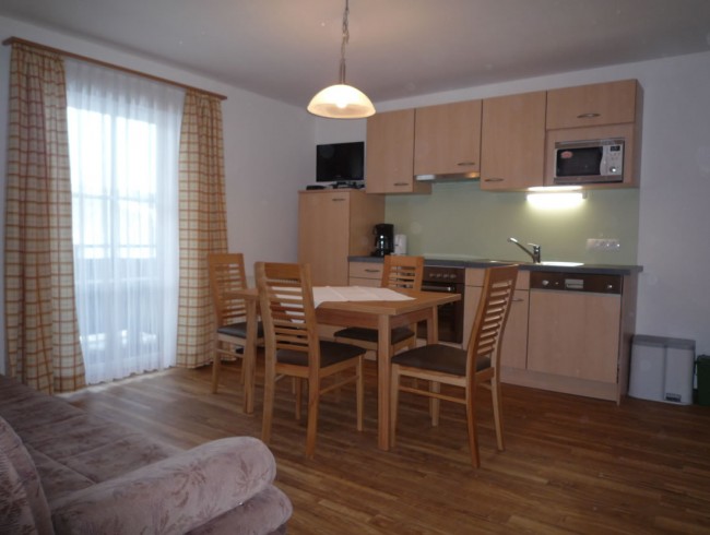 Küche im Appartement A, Urlaub im Wechselmaishof Flachau